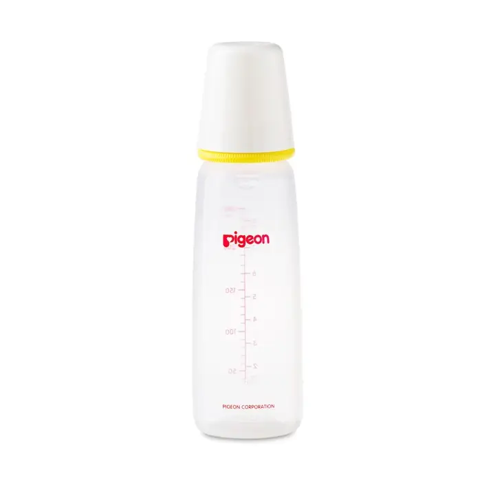 PIGEON NURSING BOTTLE PLASTIC 240 ML