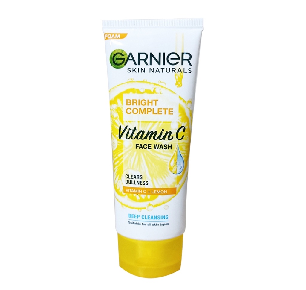 GARNIER FACE WASH FAST BRIGHT VITAMIN C 100ML