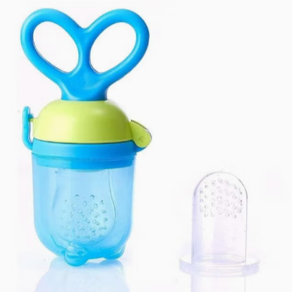 [drop//00175] BABY CARE ZONE SILICONE FRUIT FEEDE 3+M